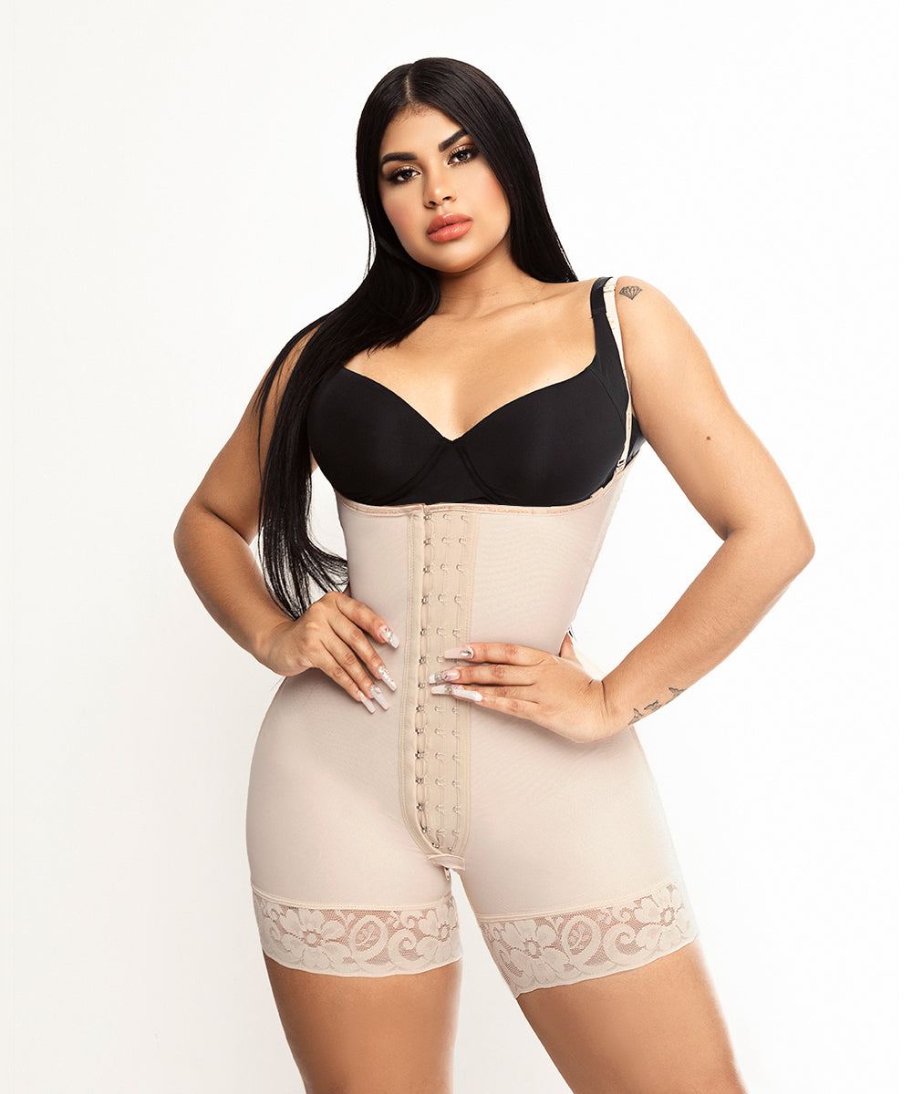 What is the hourglass girdle for?